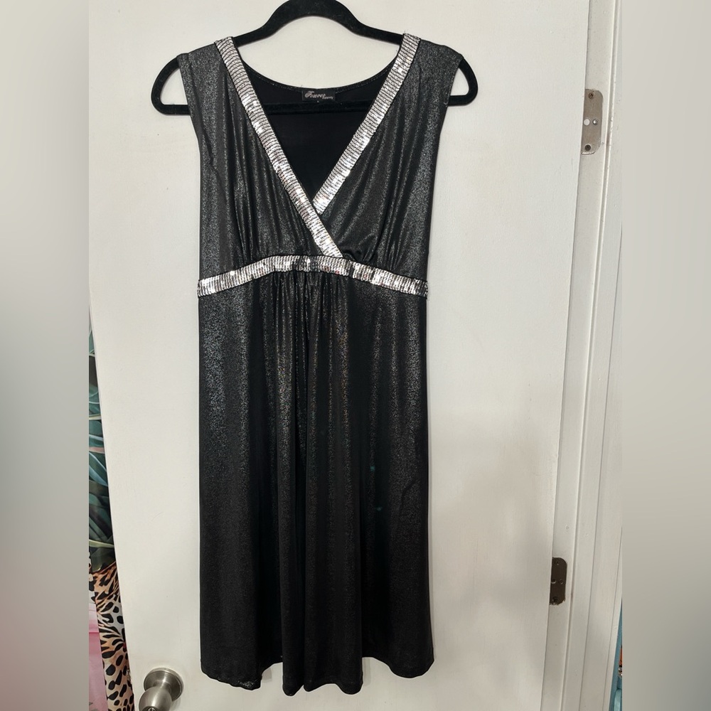 Y2K Black and silver metallic midi dress with sequin V-neckline medium
